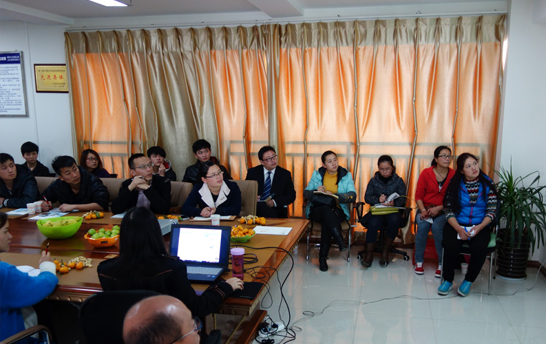 天度第四屆客戶沙龍及網(wǎng)絡(luò)營銷分享會(huì)于2013年10月23日舉行，30余家客戶參加了本次沙龍和講座，并給予高度贊許和認(rèn)可。事實(shí)證明，天度在不斷強(qiáng)化產(chǎn)品和服務(wù)品質(zhì)的同時(shí)，我們還持續(xù)不斷加強(qiáng)對(duì)客戶網(wǎng)站運(yùn)營和營銷推廣上的支持。選擇天度，就是選擇了一條通往新媒體營銷和電子商務(wù)的捷徑。